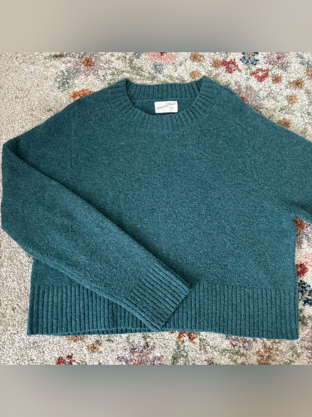 Women’s Universal Thread Teal Crewneck Sweater